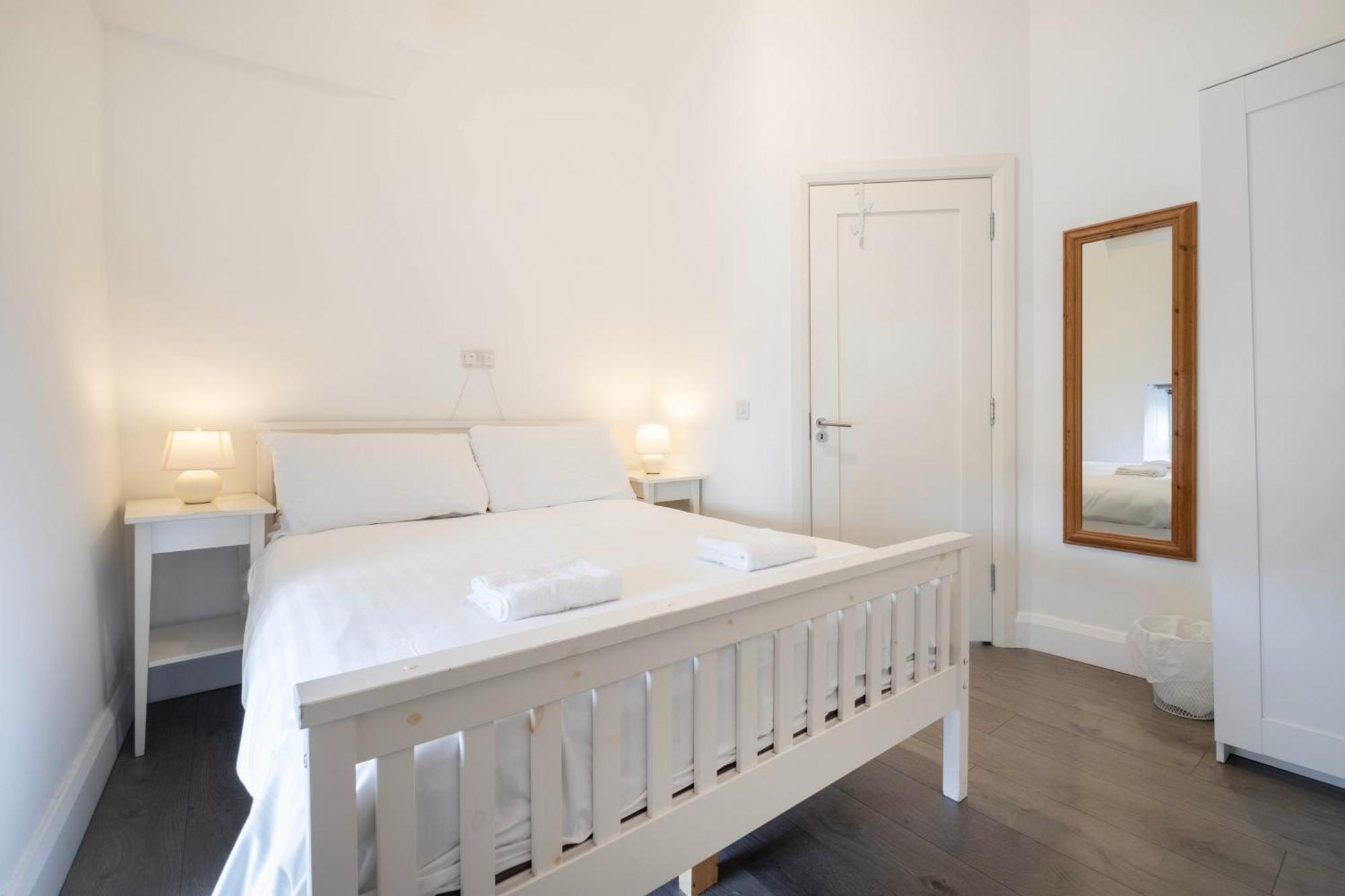 Parliament Street Town House Vila Ennistimon Exterior foto